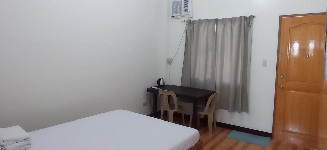 Villa Peralta Inn Donsol Dış mekan fotoğraf